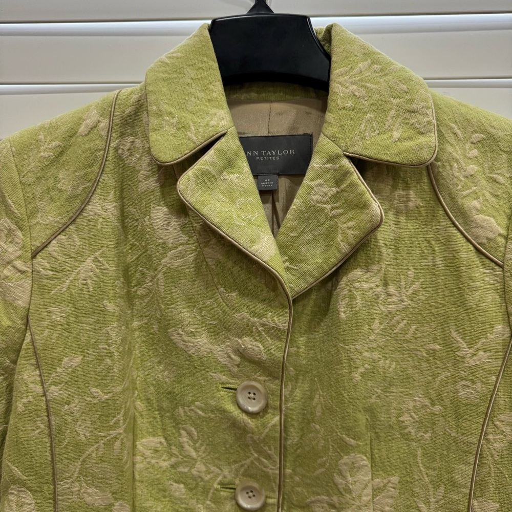 Ann Taylor Petites Green Blazer with Textured Design